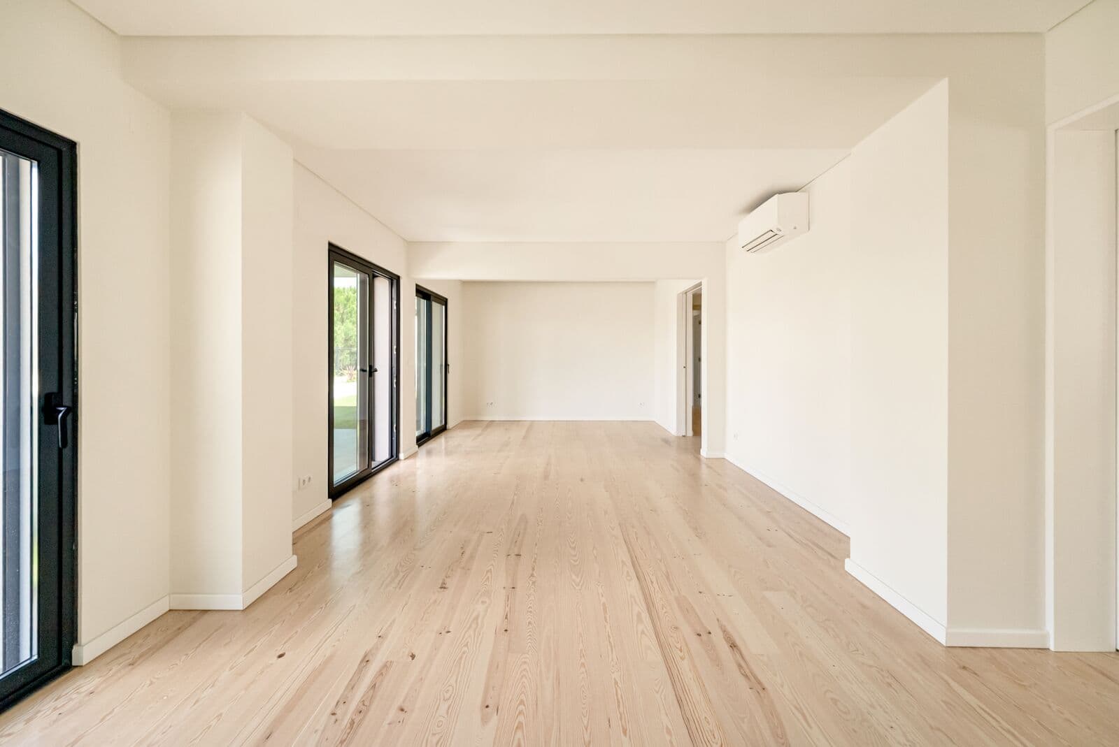 Apartamento T3 com jardim - Imagem 6