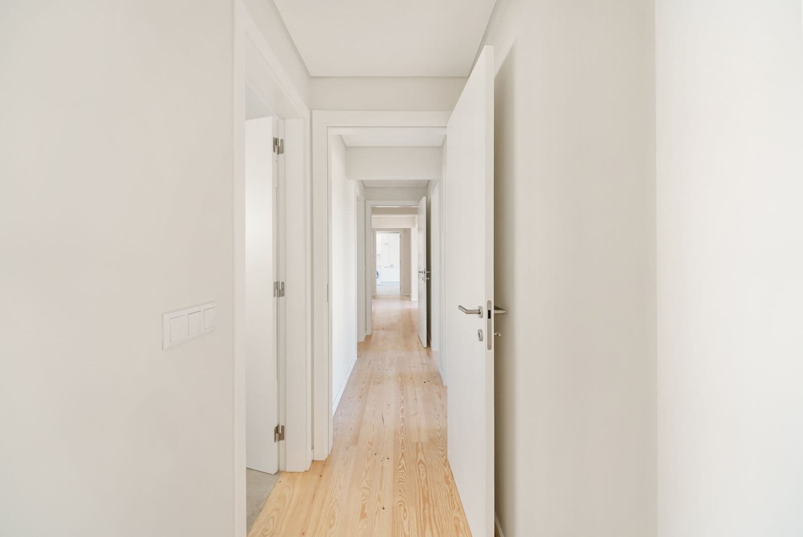 Apartamento T3 com vista - Imagem 12