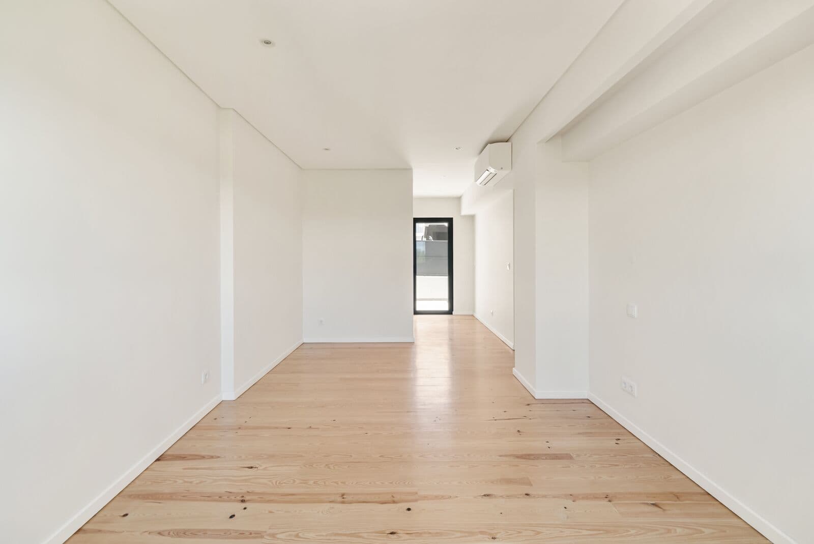 Apartamento T3 com vista - Imagem 20