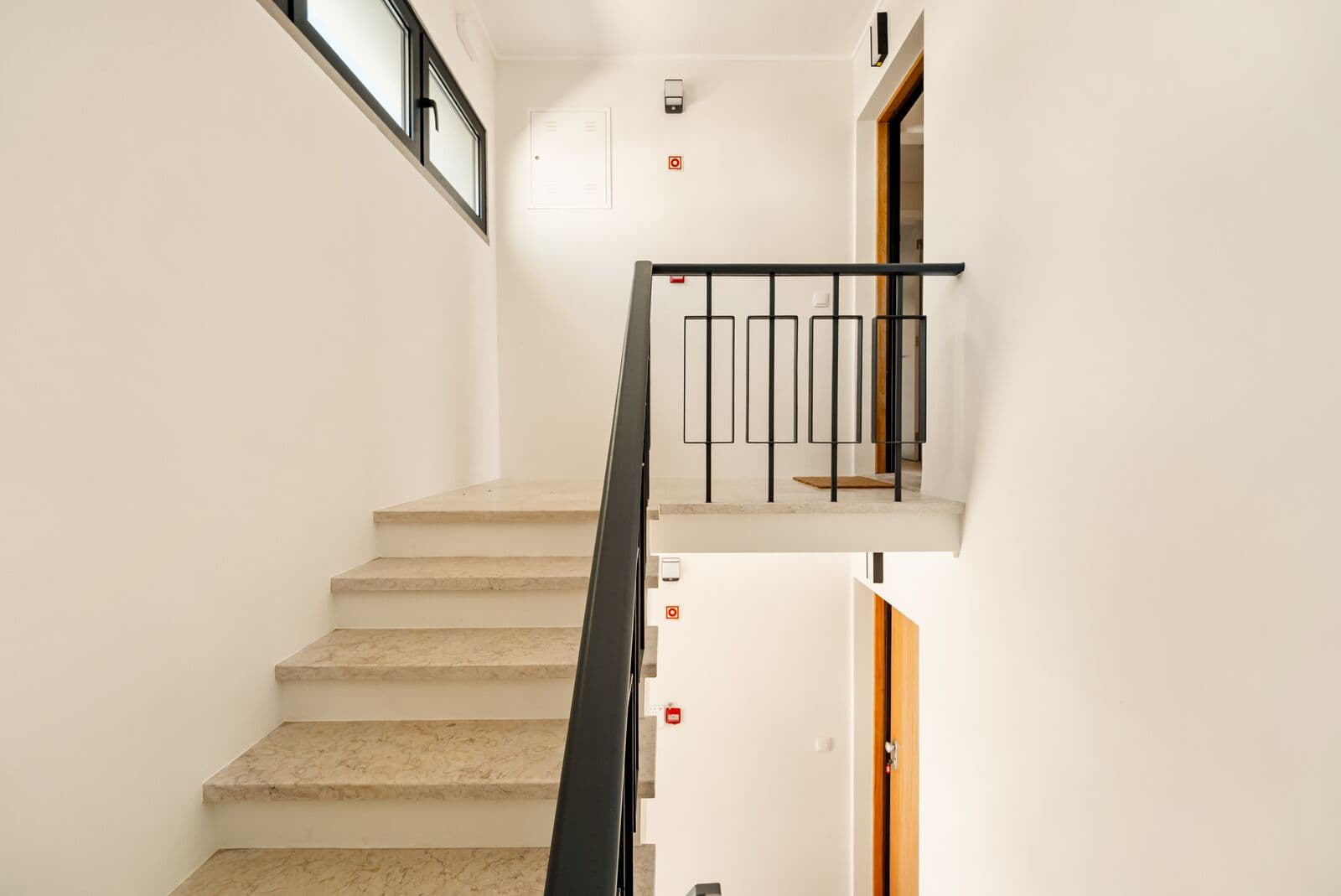 Apartamento T2 com vista, Amoreira, Cascais - Imagem 19