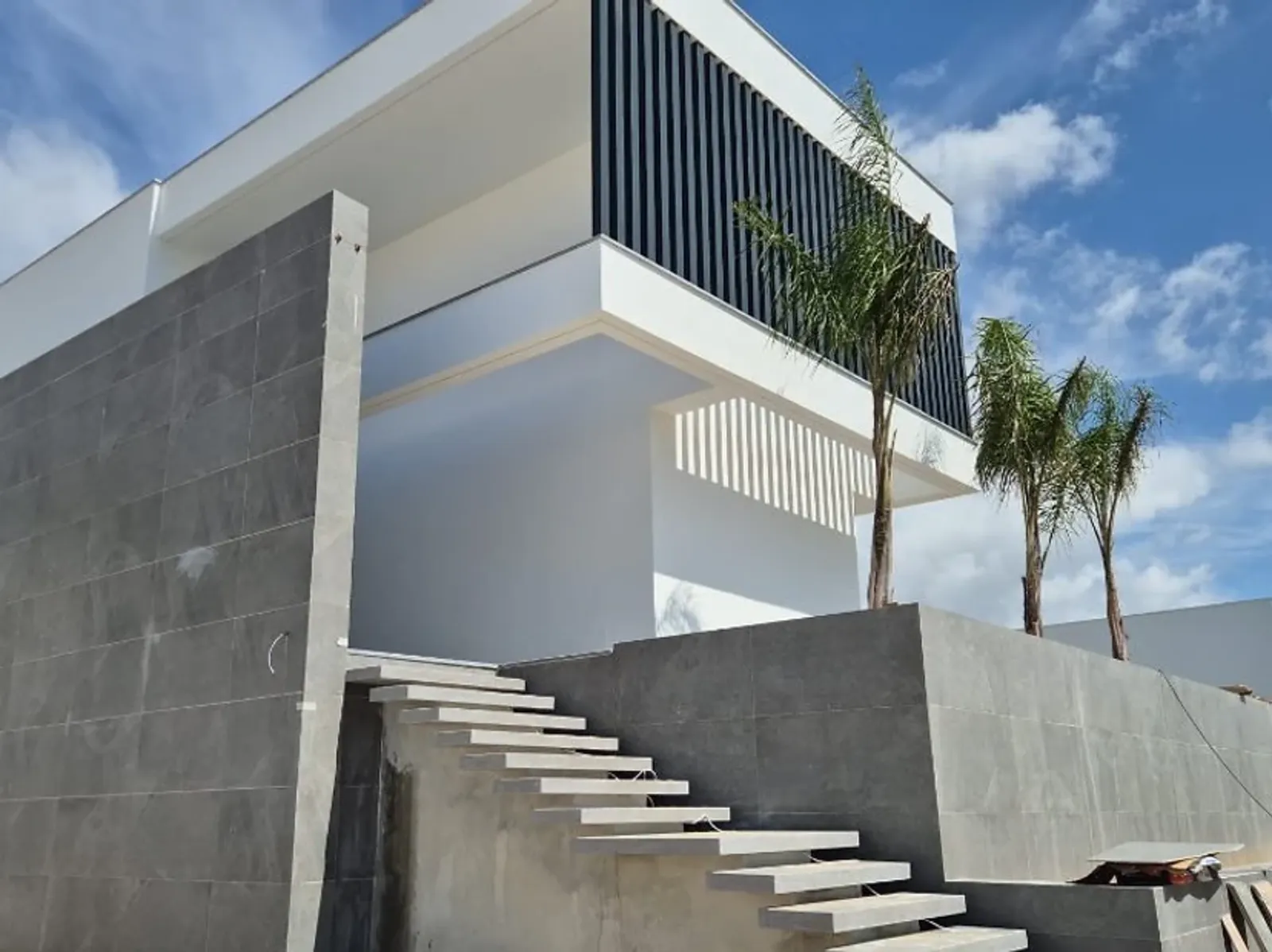 Moradia T5 com piscina, Campo Real, Torres Vedras - Imagem 9