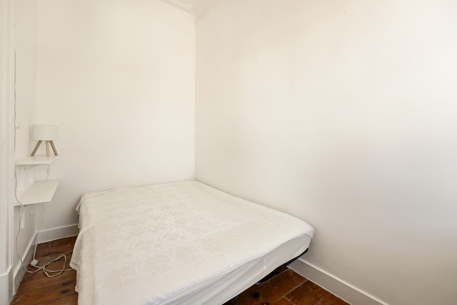 Apartamento T2 com vista, Mouraria, Lisboa - Imagem 8