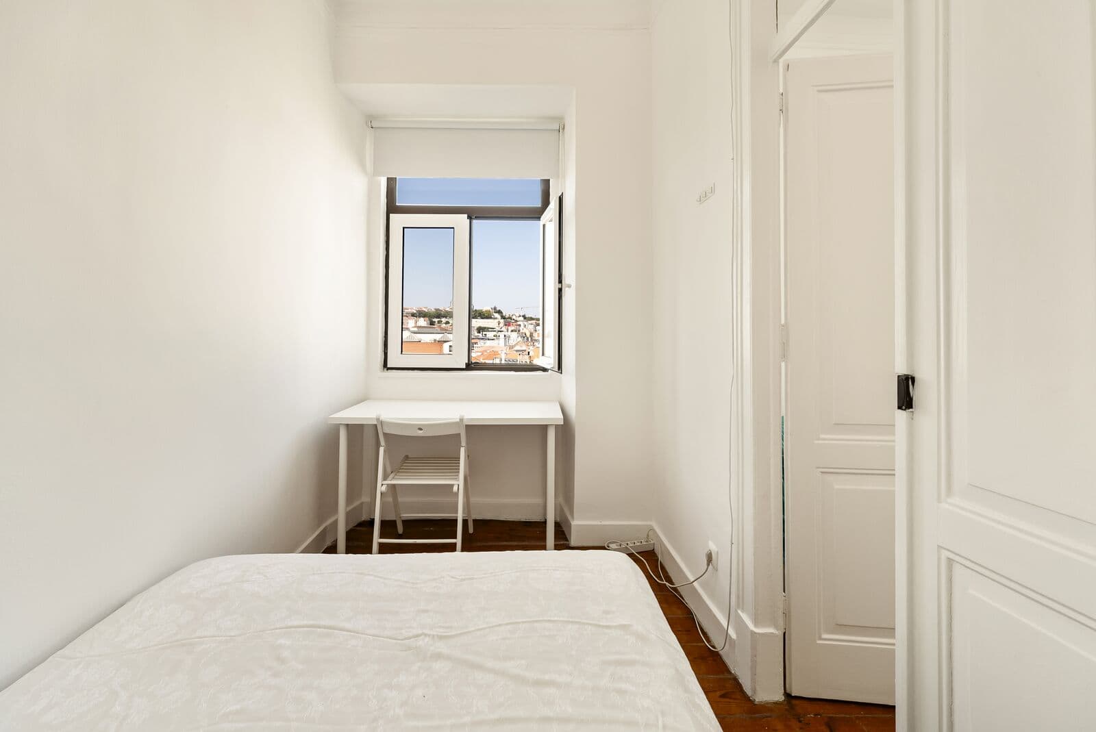Apartamento T2 com vista, Mouraria, Lisboa - Imagem 9