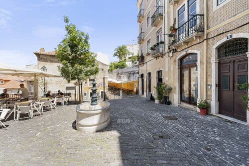 PF41276 - Apartamento T2 com vista, Mouraria, Lisboa - Imagem 25