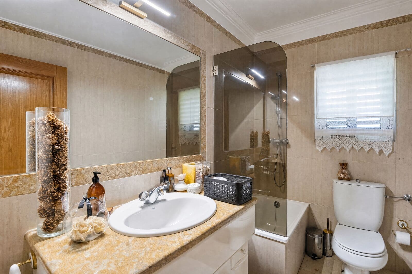 Moradia T5 + 1 com piscina, Parede, Cascais - Imagem 24