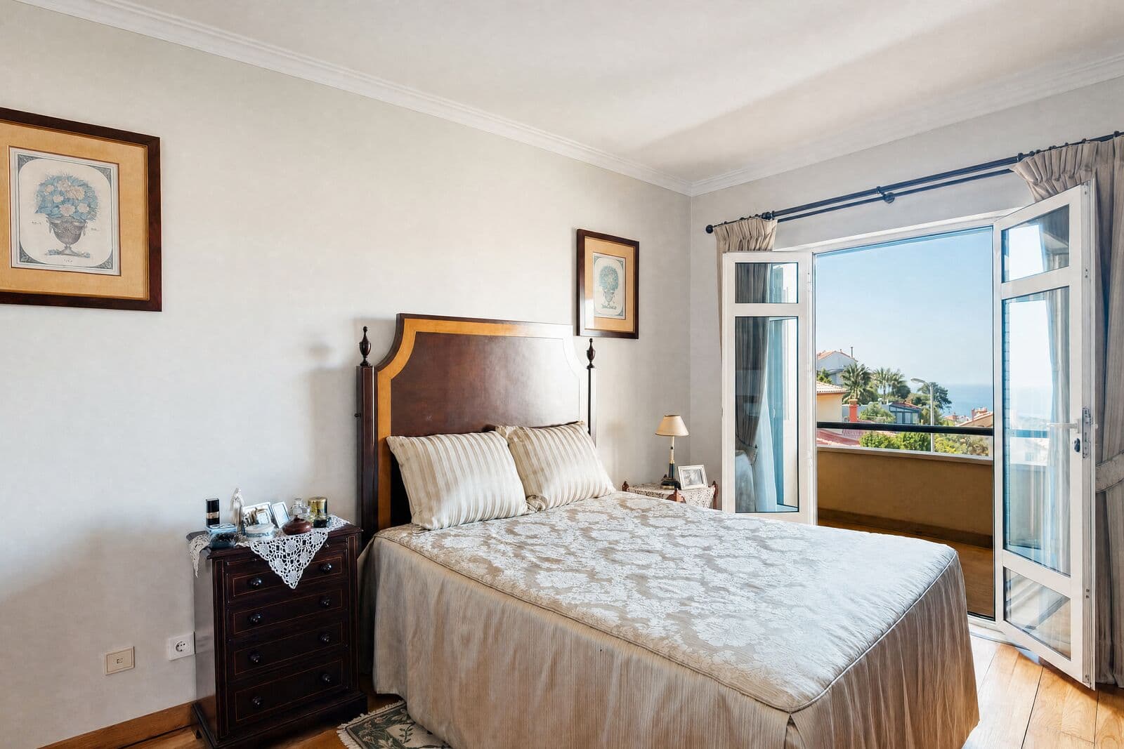 Moradia T5 + 1 com piscina, Parede, Cascais - Imagem 25