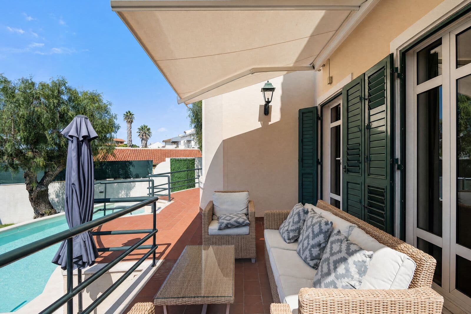 Moradia T5 + 1 com piscina, Parede, Cascais - Imagem 6