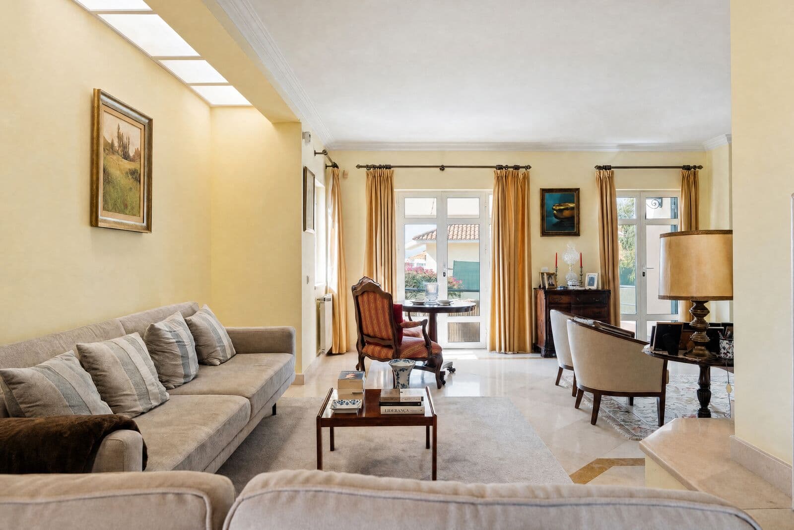 Moradia T5 + 1 com piscina, Parede, Cascais - Imagem 14
