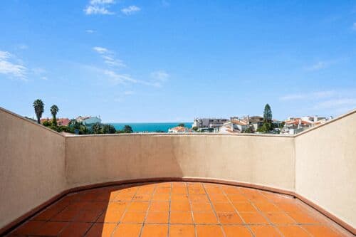 PF41310 - Moradia T5 + 1 com piscina, Parede, Cascais - Imagem 10