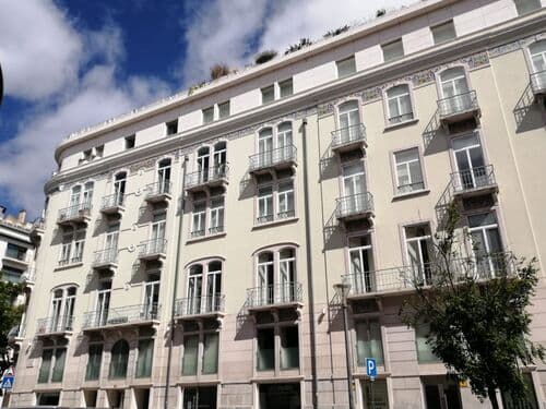 PF41317 - Apartamento T1 com estacionamento, Arroios, Lisboa - Imagem 1