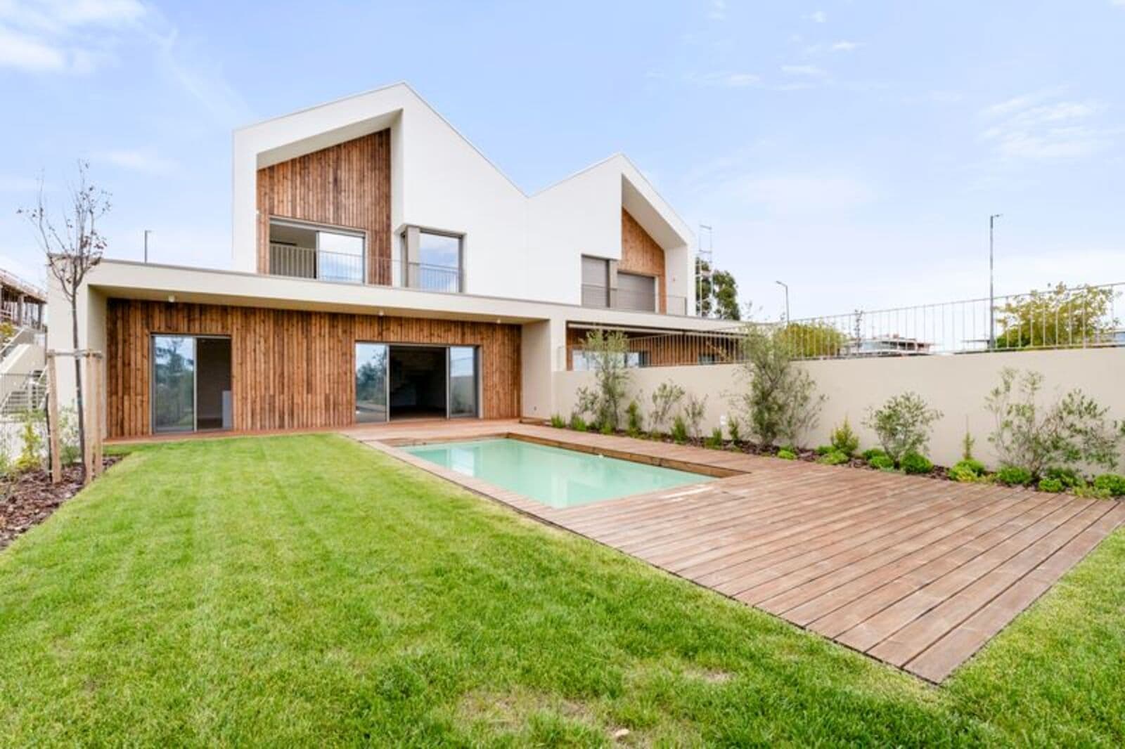 Moradia em Banda T4 com piscina, Belas Clube de Campo, Sintra - Imagem 1