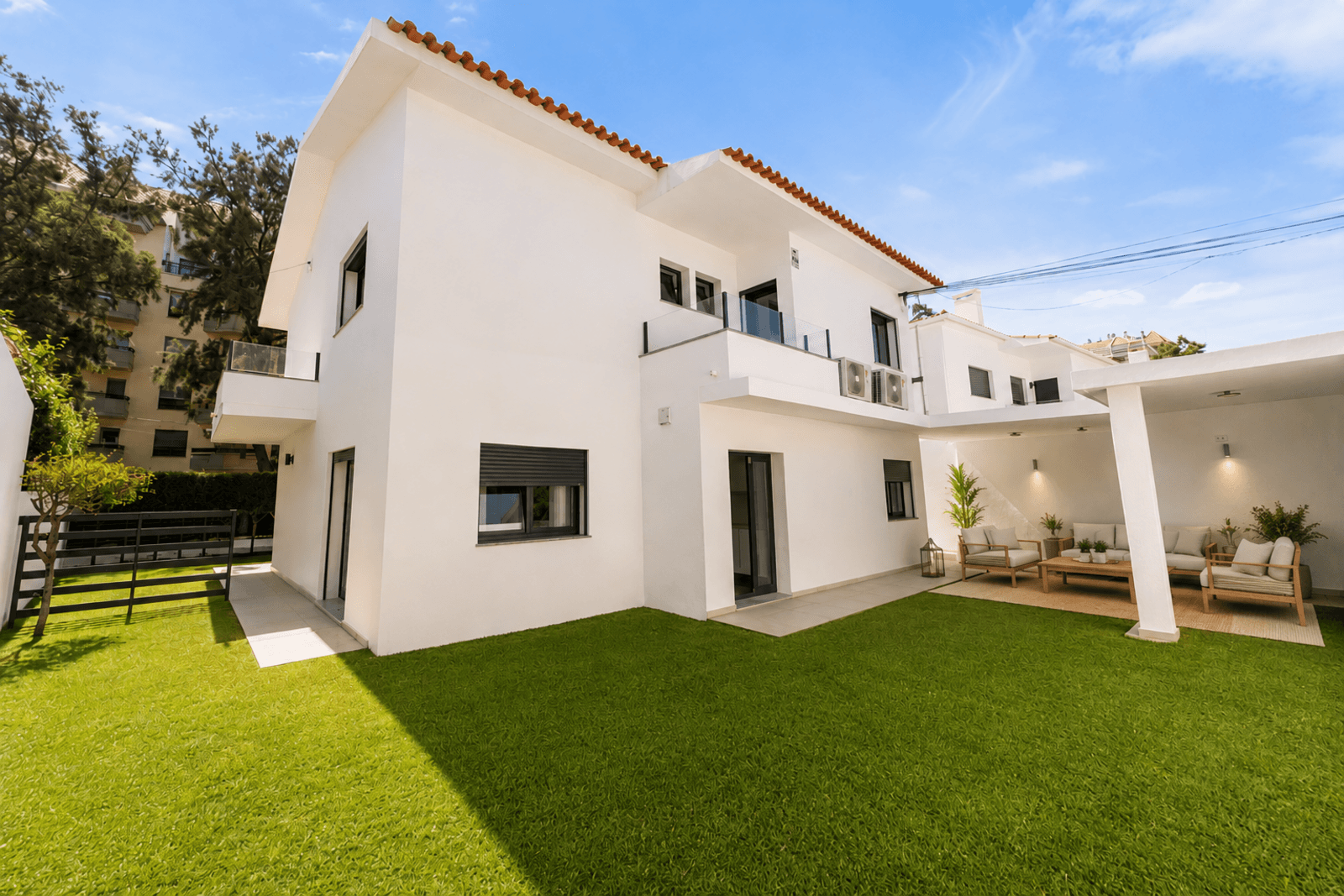 Moradia T4 com jardim, Gandarinha, Cascais - Imagem 1