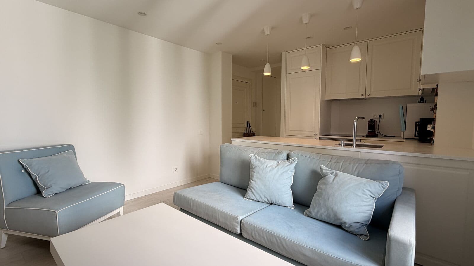Apartamento T1 com estacionamento, Campolide, Lisboa - Imagem 12