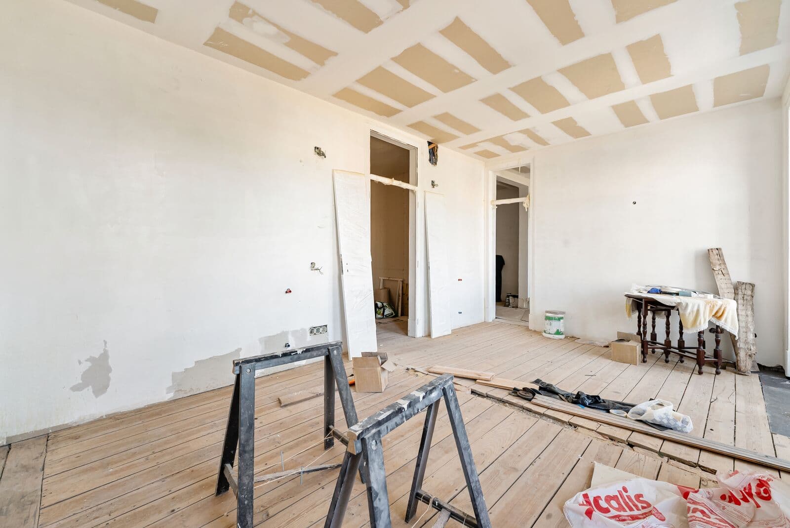 2 Bedroom Penthouse with a view, Gulbenkian, Lisboa - Image 9
