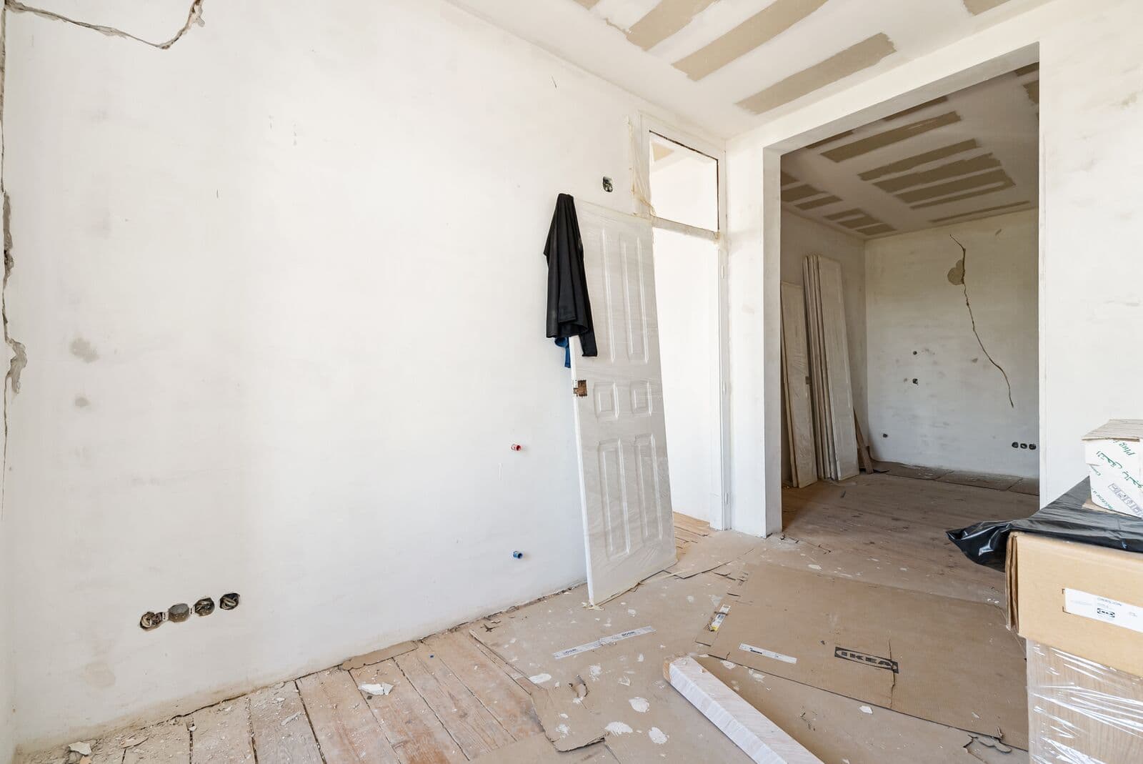 2 Bedroom Penthouse with a view, Gulbenkian, Lisboa - Image 15