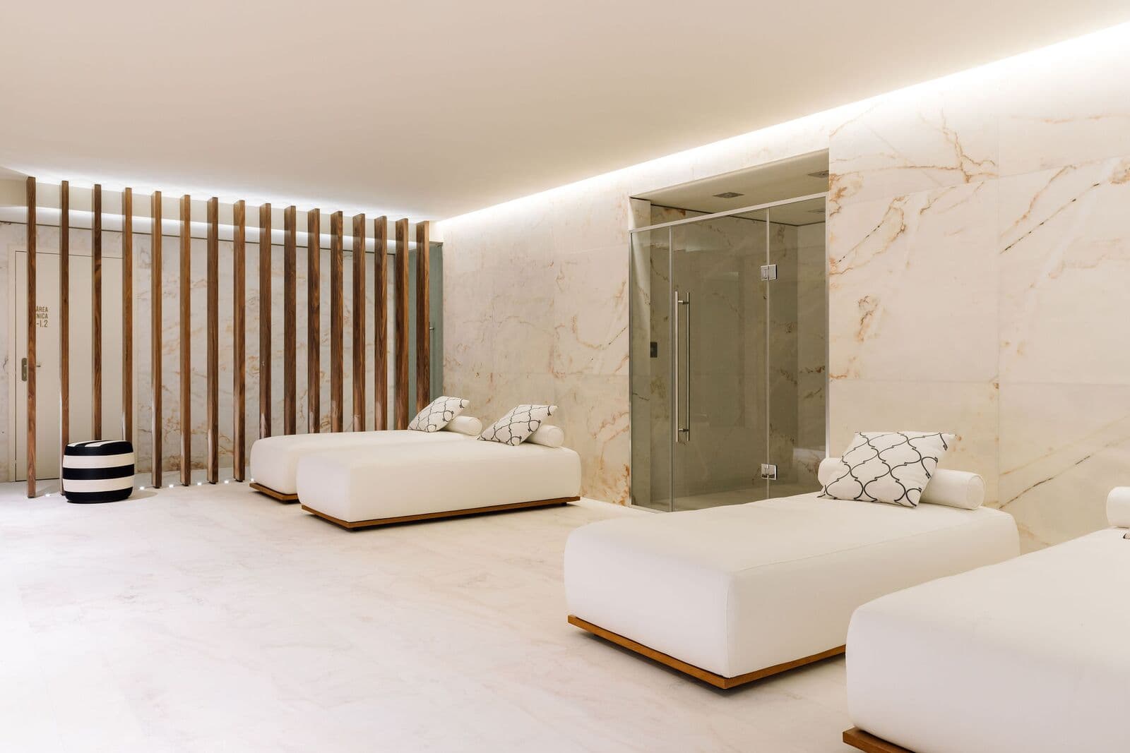 6 Bedroom Penthouse with swimming pool, Lisboa - Image 35