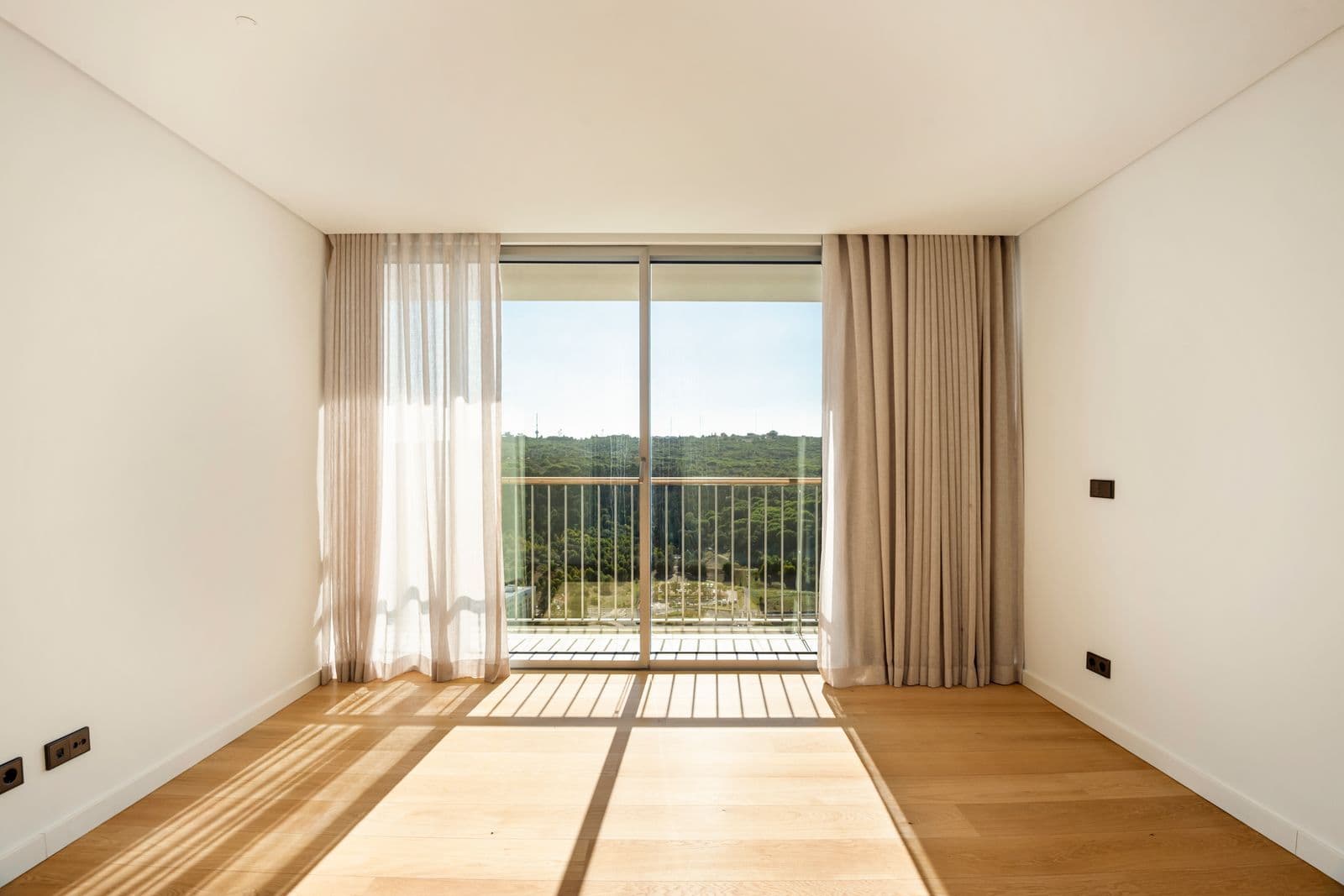 6 Bedroom Penthouse with swimming pool, Lisboa - Image 79