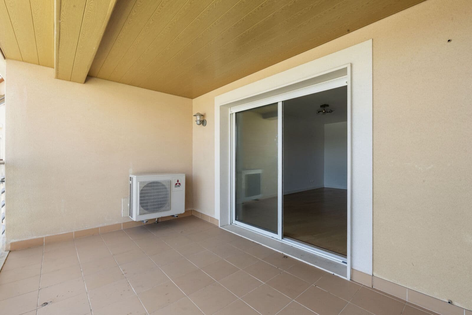 Apartamento T2 com piscina, Cascais - Imagem 23