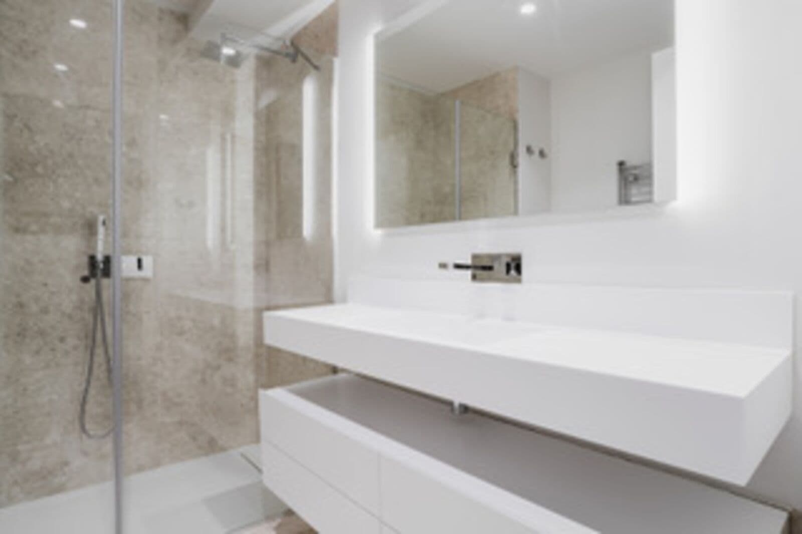 Apartamento T2 com vista, Parque Eduardo VII, Lisboa - Imagem 10