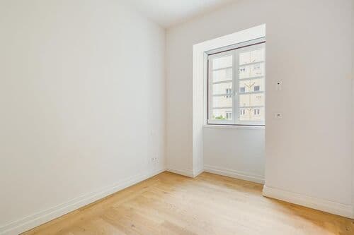 PF41417 - 2 Bedroom Apartment with a view, Parque Eduardo VII, Lisboa - Image 17