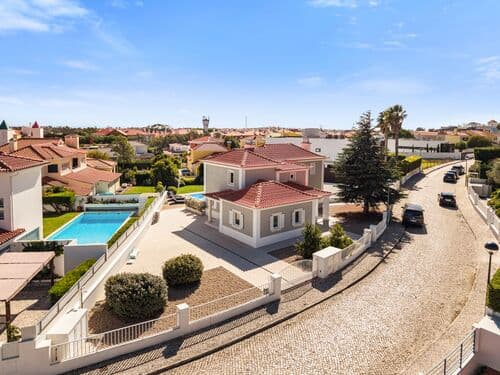 PF41418 - Moradia T4 com piscina, Quinta da Beloura, Sintra - Imagem 38