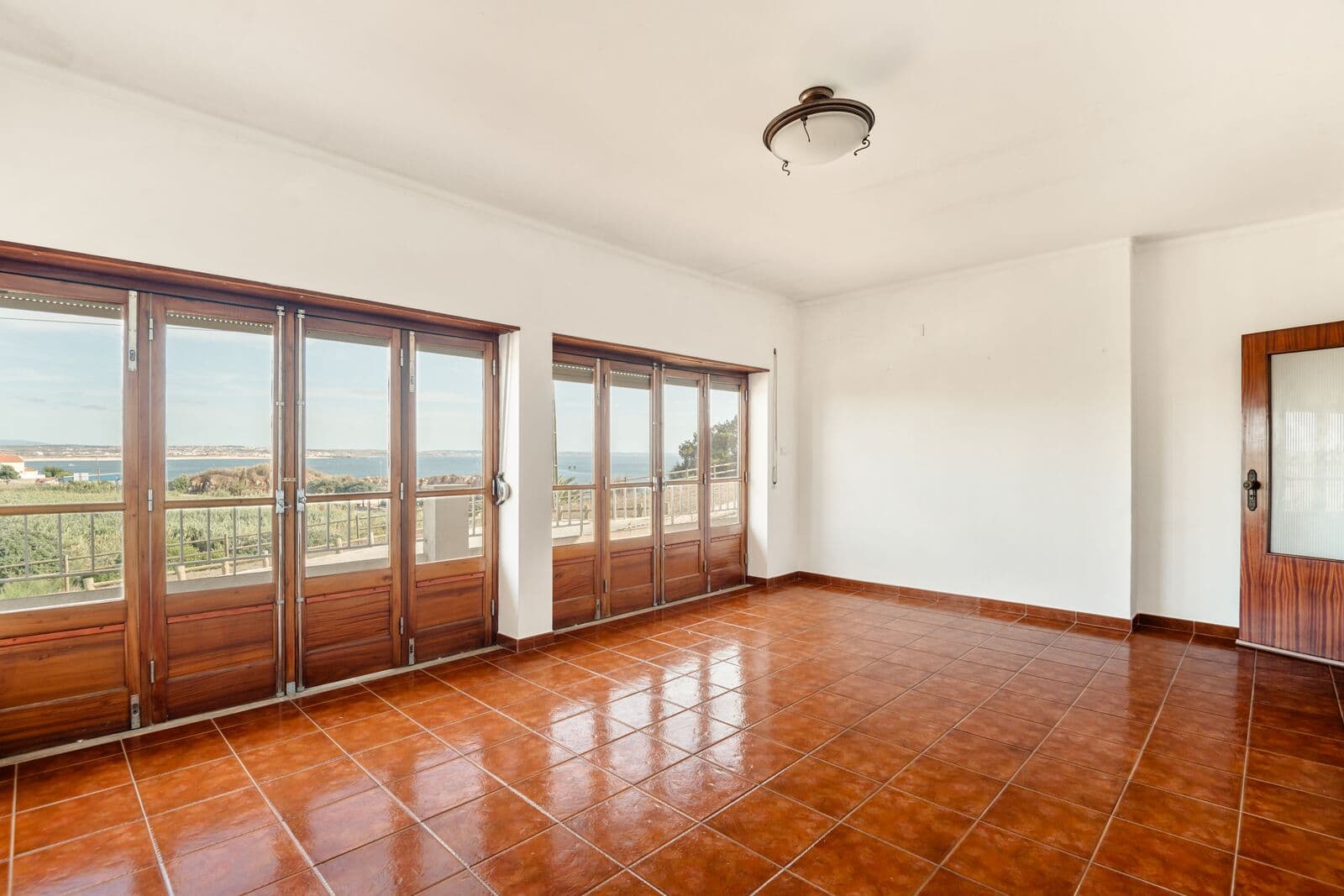 Moradia Isolada T14 com vista, Peniche - Imagem 1