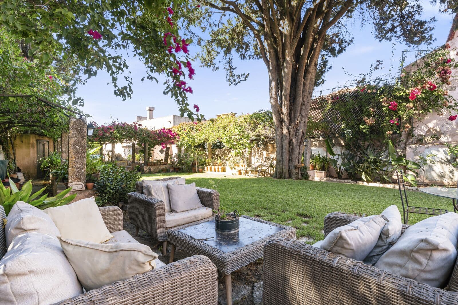 Moradia T4 + 4 com piscina, Lisboa - Imagem 3