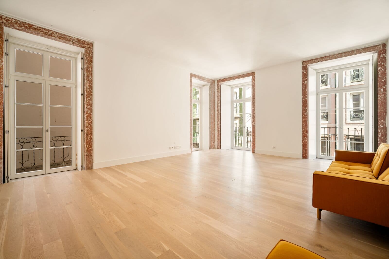 Apartamento T2 novo, Chiado, Lisboa - Imagem 2