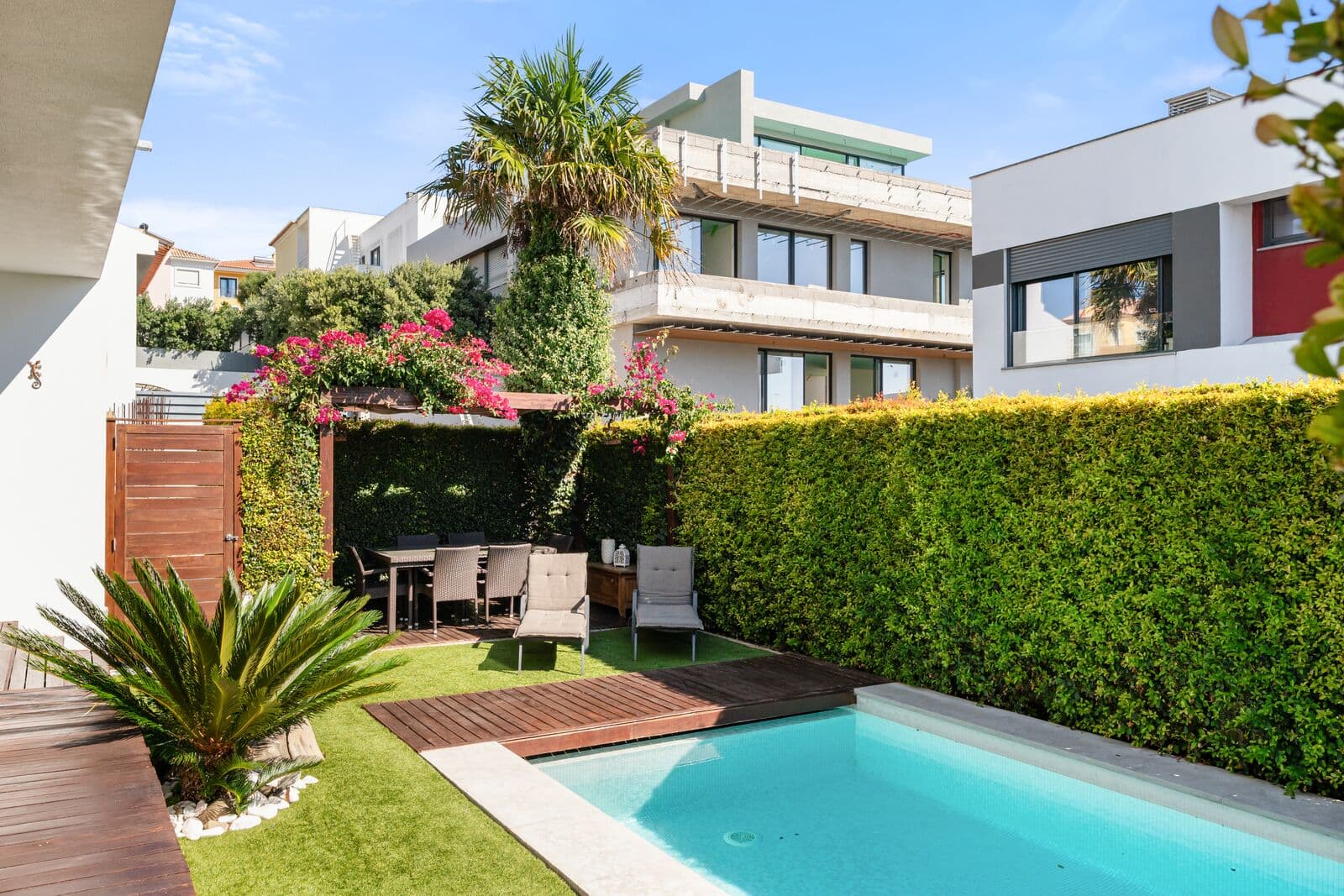 Moradia Geminada T3 + 1 com piscina, Arneiro, Cascais - Imagem 3