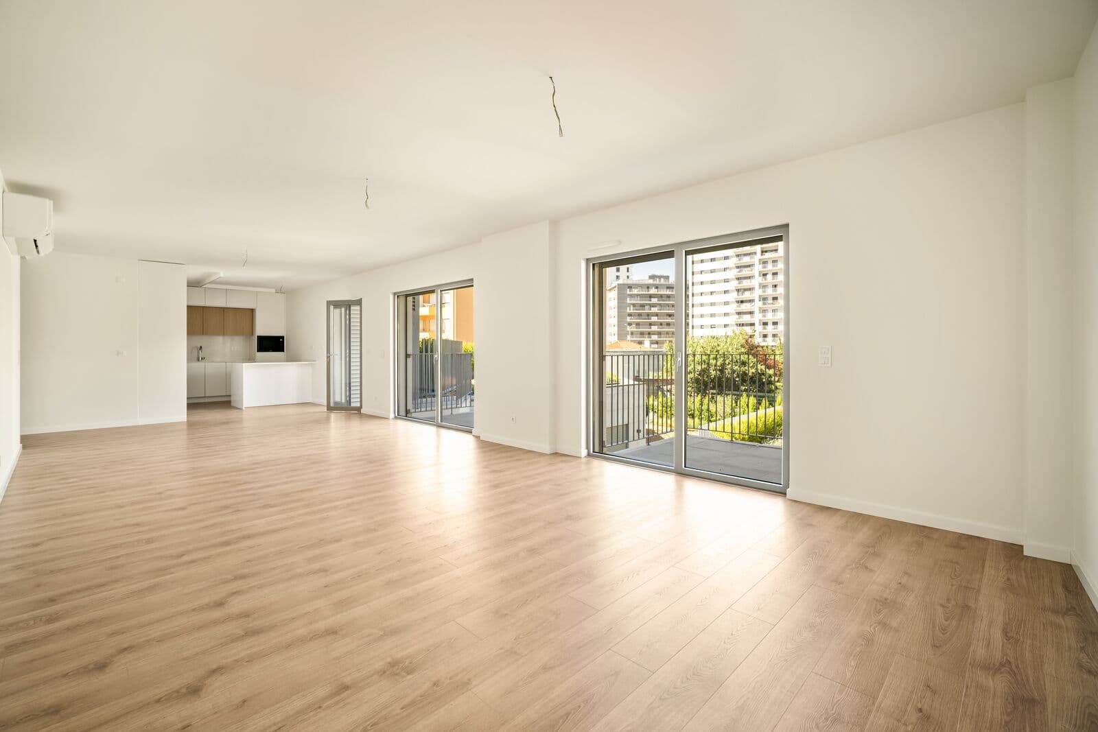 Apartamento T3 com estacionamento, Lumiar, Lisboa - Imagem 2