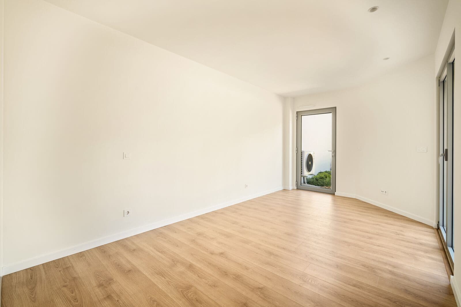 Apartamento T3 com jardim, Lumiar, Lisboa - Imagem 1