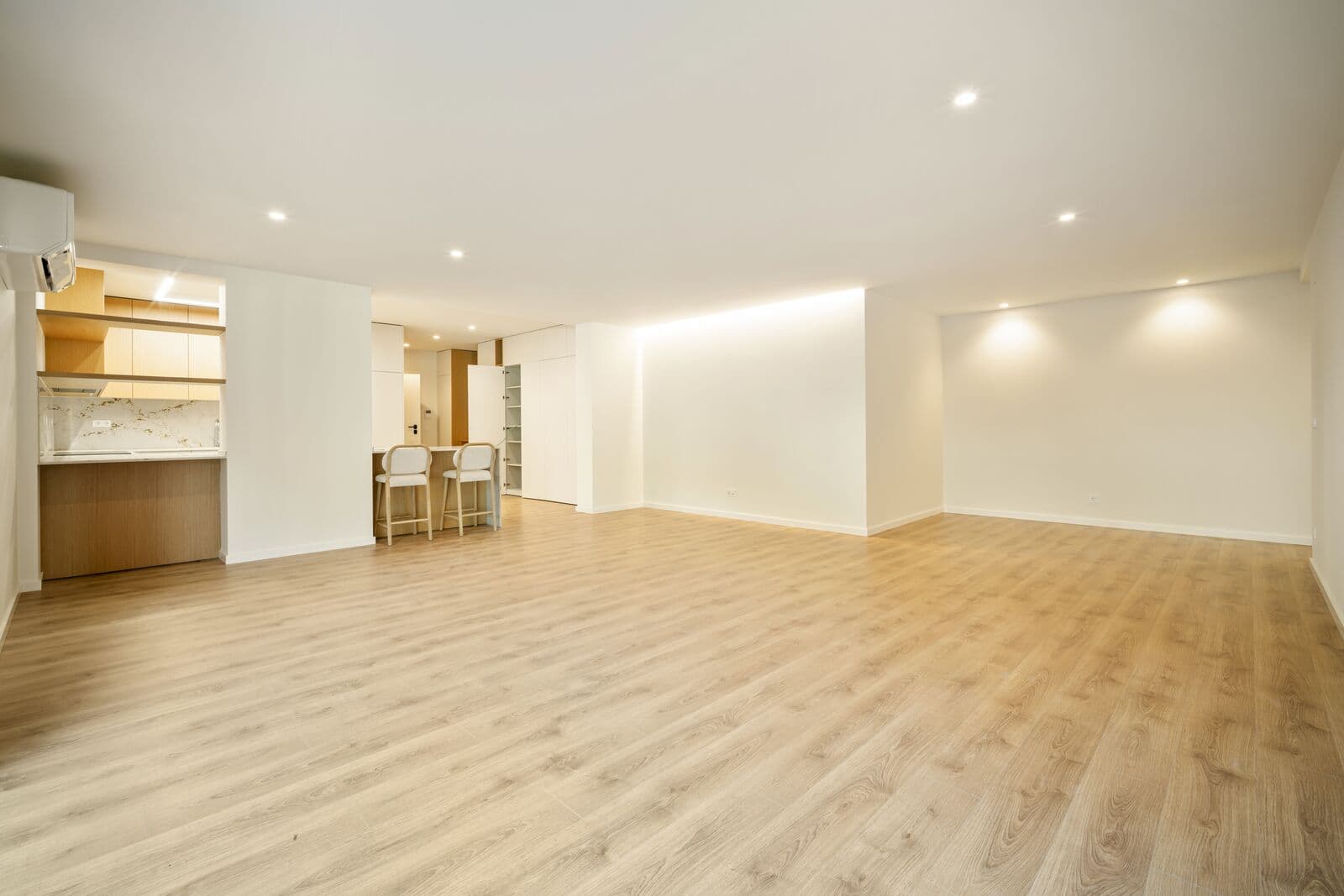Apartamento T3 com jardim, Lumiar, Lisboa - Imagem 15