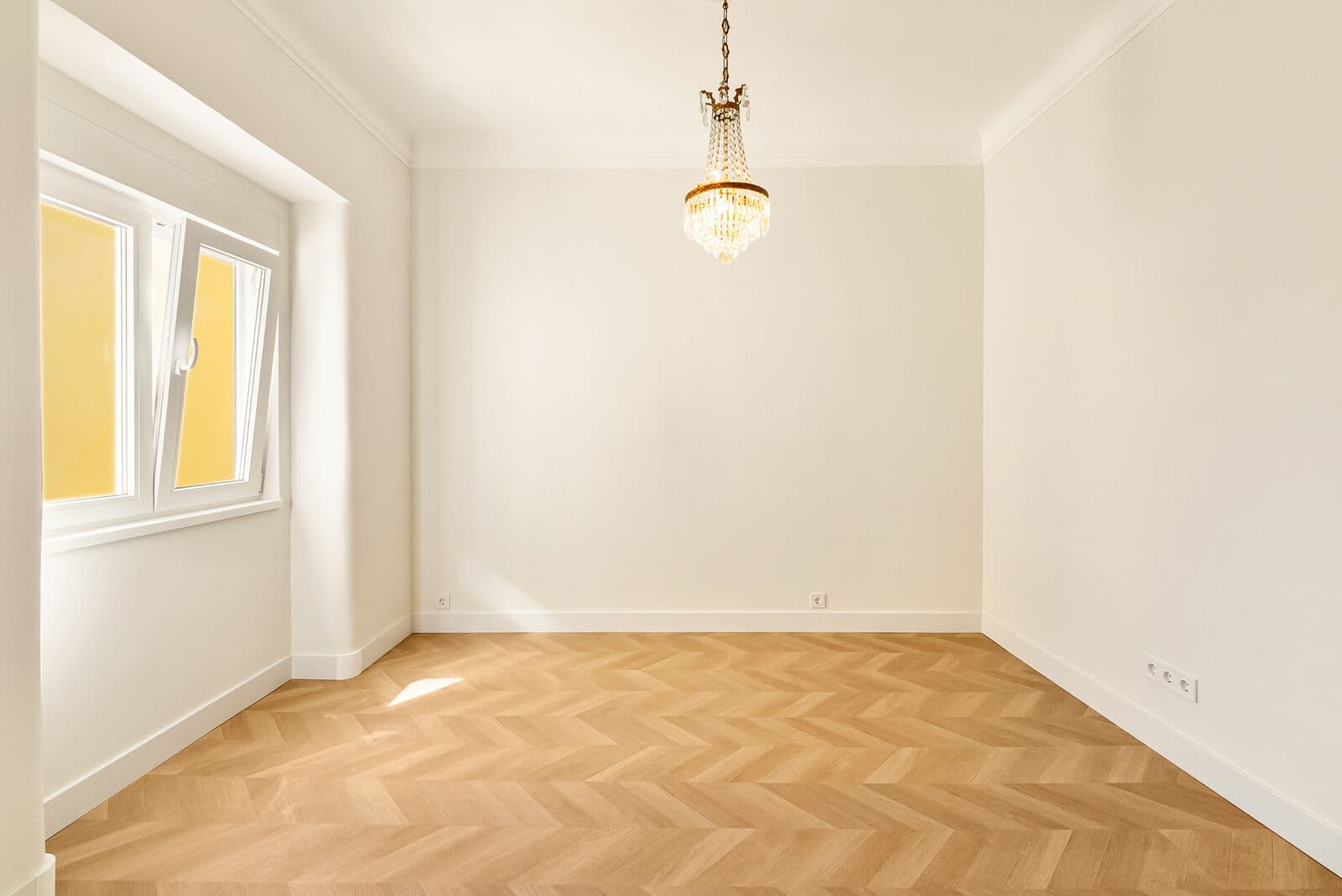 Apartamento T2 remodelado, Penha de França, Lisboa - Imagem 3