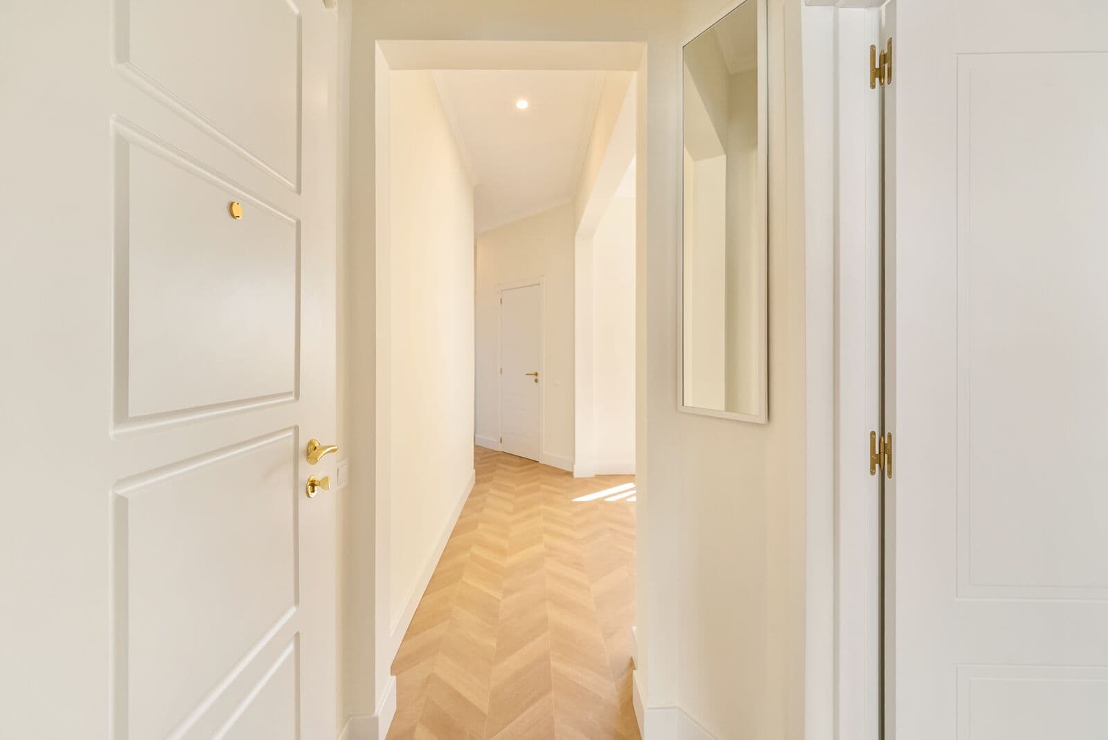 Apartamento T2 remodelado, Penha de França, Lisboa - Imagem 10