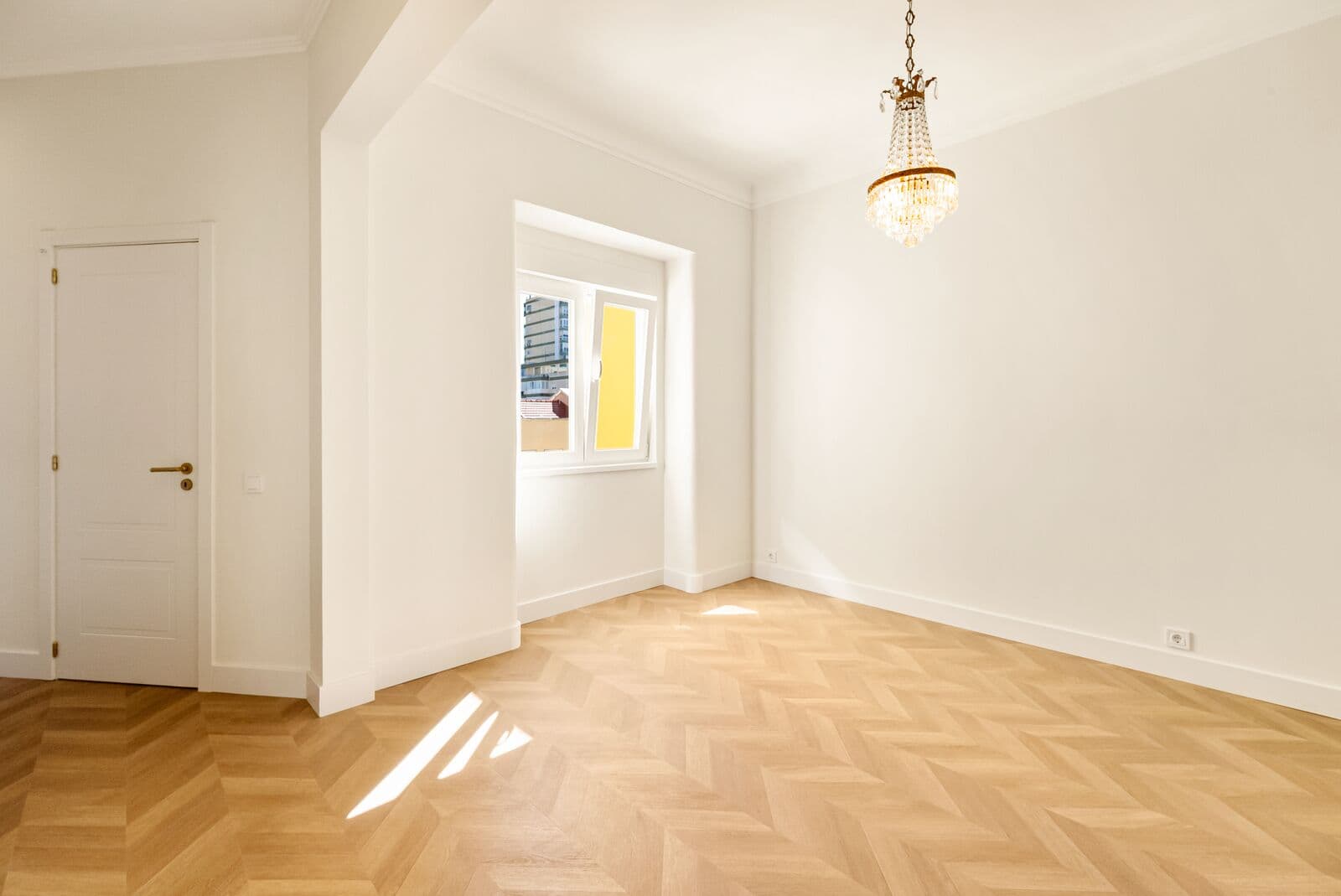 Apartamento T2 remodelado, Penha de França, Lisboa - Imagem 13