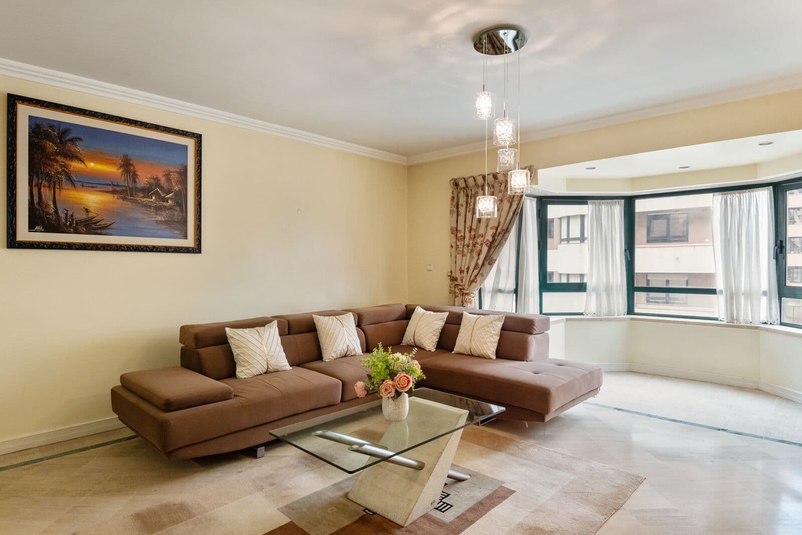 4 Bedroom Apartment with a view, Laranjeiras, Lisboa - Image 7