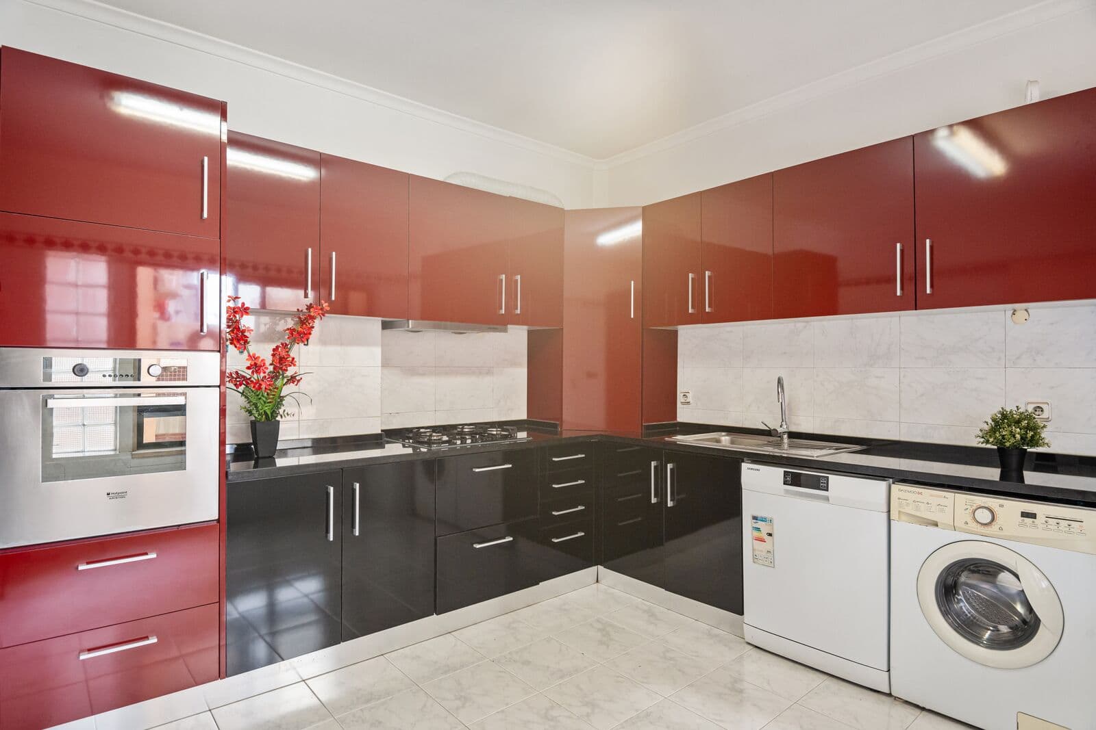 4 Bedroom Apartment with a view, Laranjeiras, Lisboa - Image 11