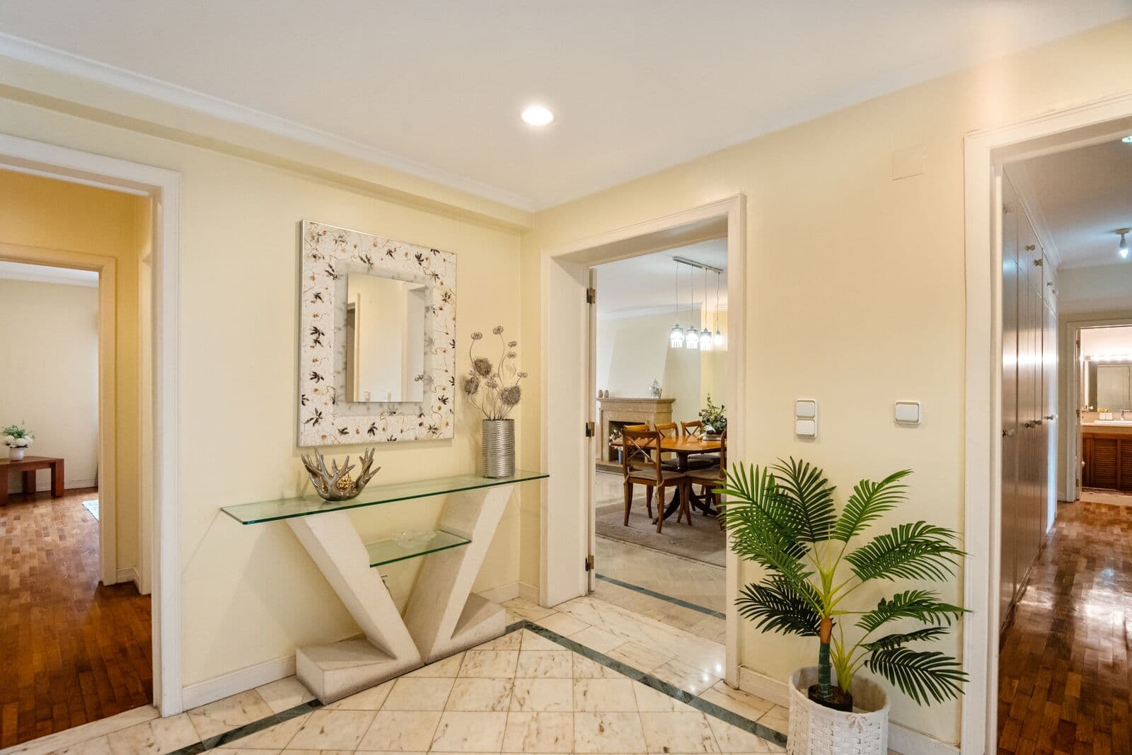 4 Bedroom Apartment with a view, Laranjeiras, Lisboa - Image 15
