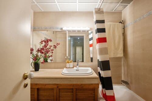 PF41638 - Apartamento T4 com vista, Laranjeiras, Lisboa - Imagem 27