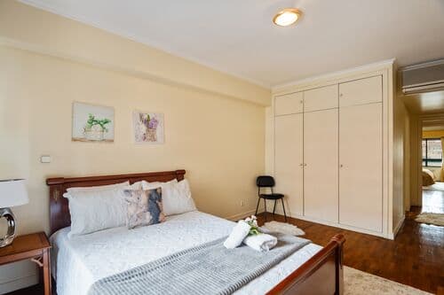 PF41638 - Apartamento T4 com vista, Laranjeiras, Lisboa - Imagem 17