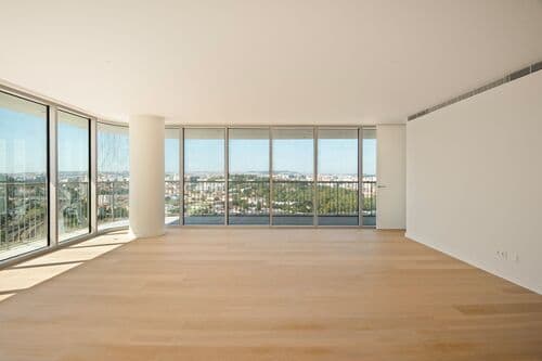 PF41644 - T4+1 em piso alto no Infinity, Lisboa - Imagem 3