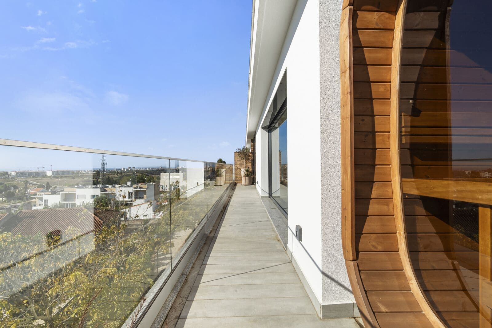4 Bedroom Duplex with swimming pool, Porto Salvo, Oeiras - Image 39