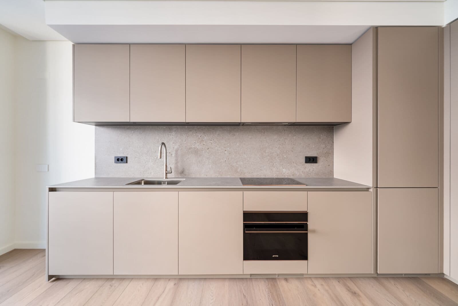 Apartamento T1 com varanda, Braço de Prata, Lisboa - Imagem 2