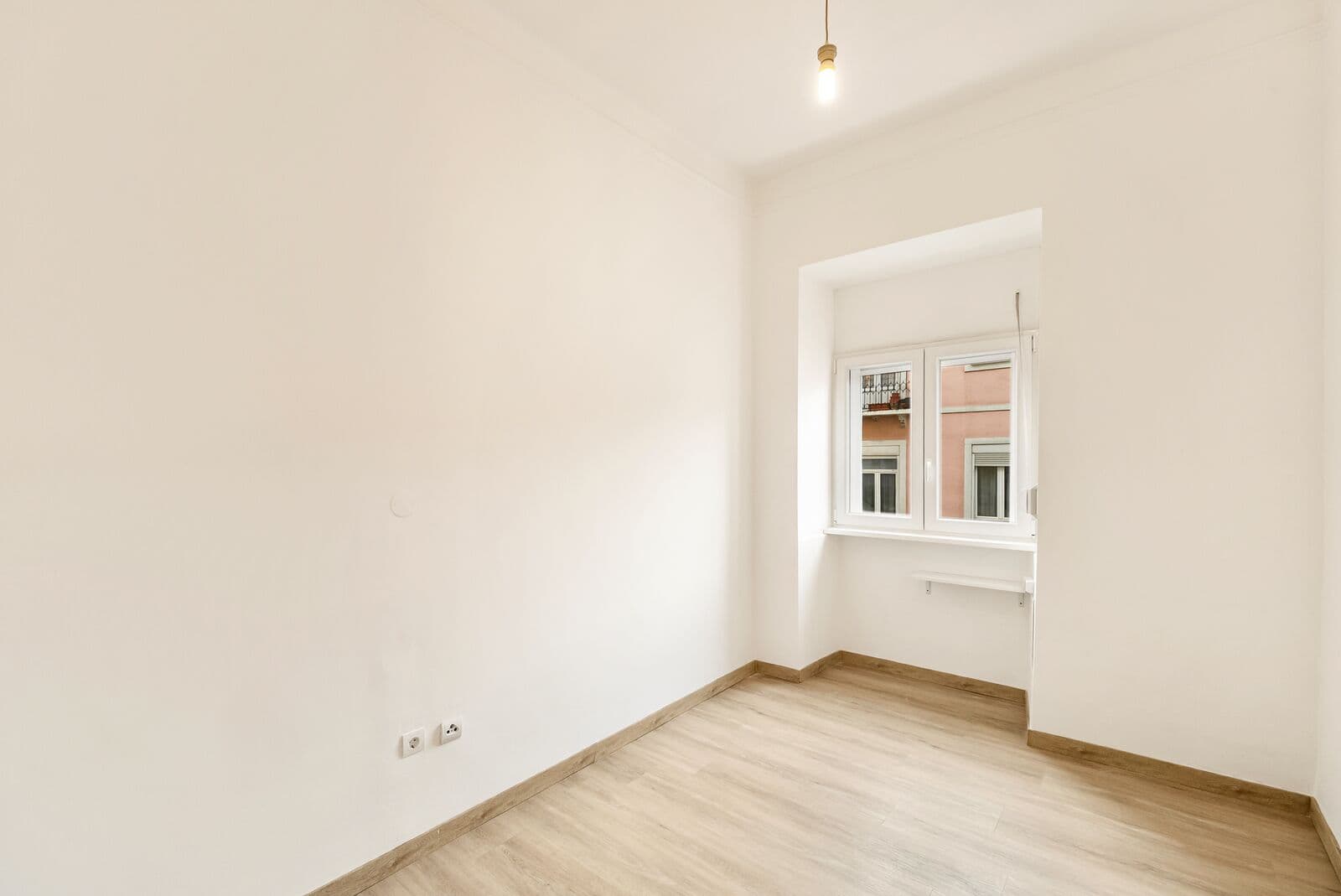 3 Bedroom Apartment with a view, Penha de França, Lisboa - Image 11