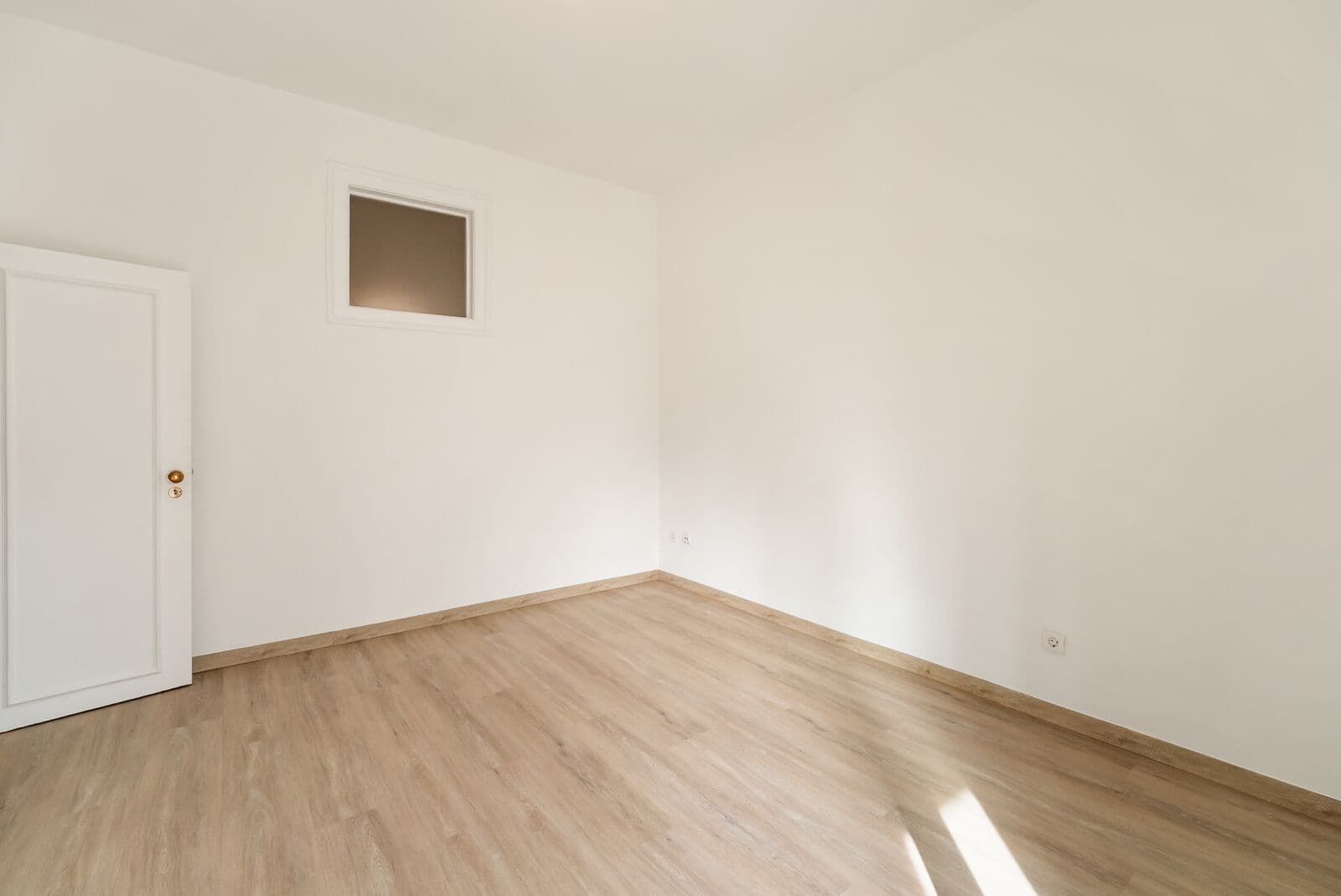 3 Bedroom Apartment with a view, Penha de França, Lisboa - Image 21