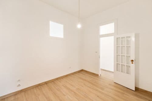 PF42030 - Appartement 3 + 1 pièces avec vue, Penha de França, Lisboa - Image 10