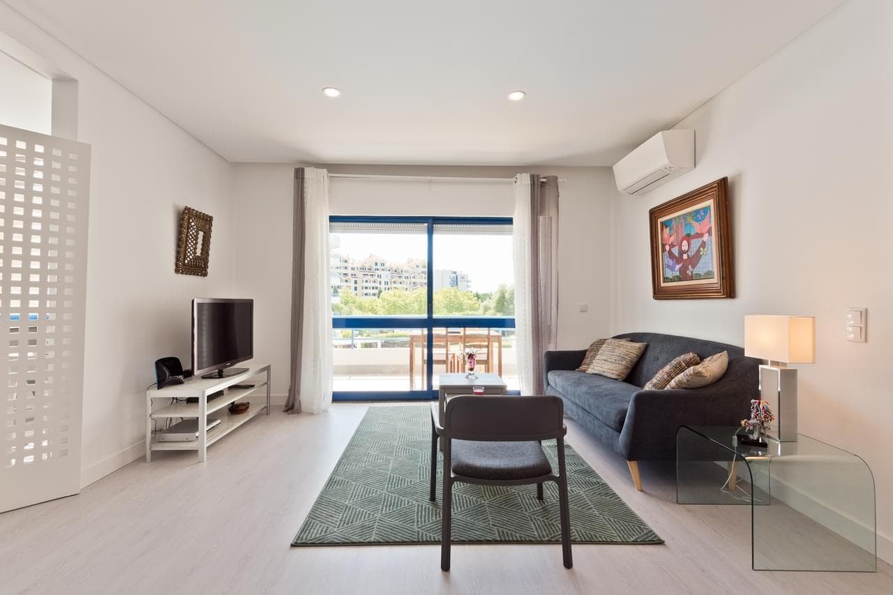 Apartamento T2 com piscina, Cascais - Imagem 10