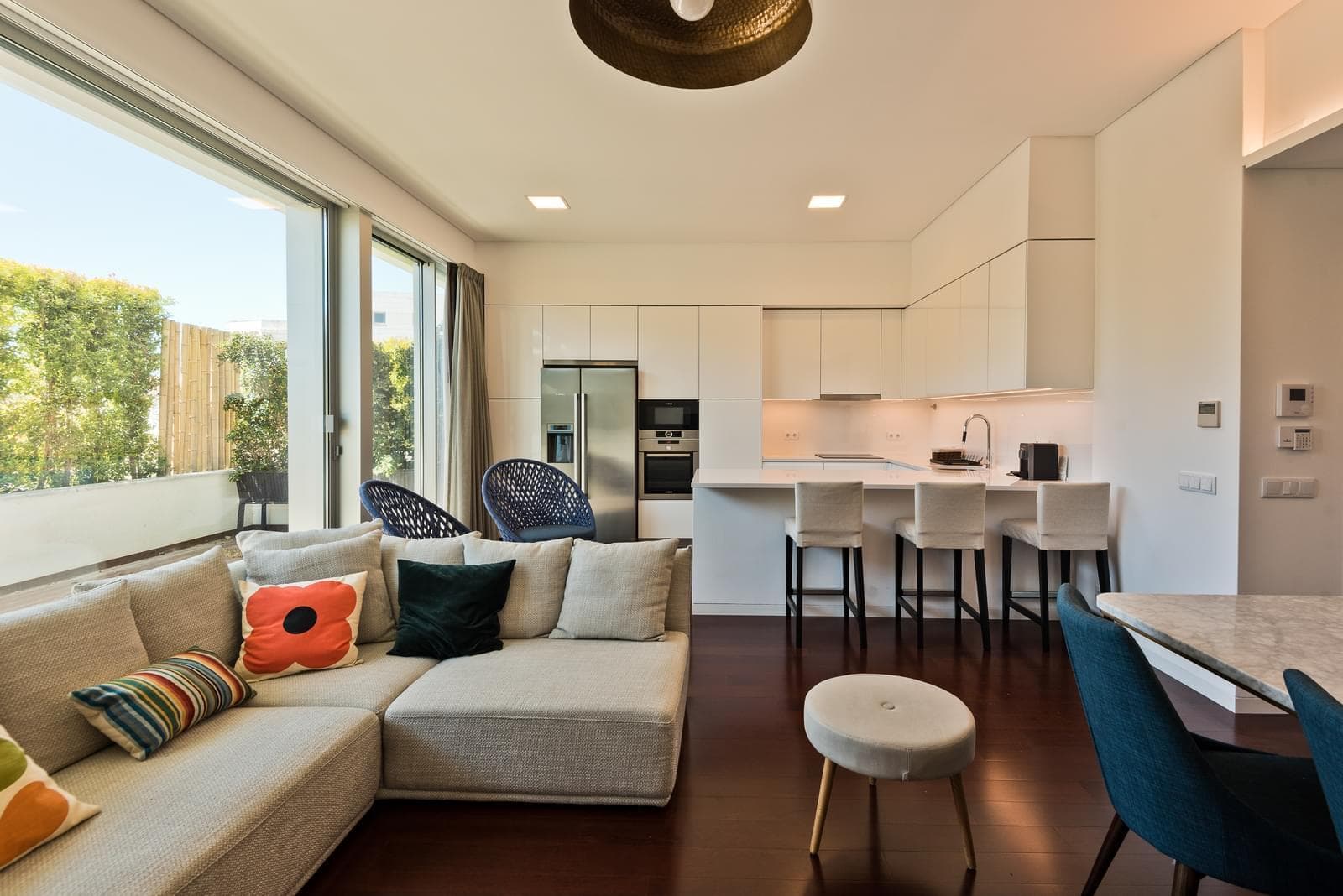 Apartamento T3 com piscina, Cascais - Imagem 1