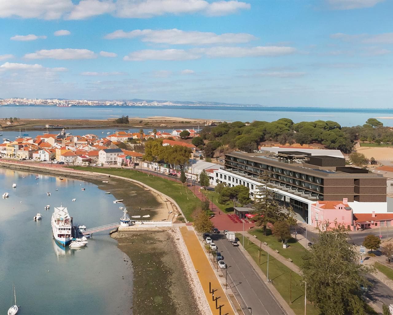 Apartamento T2 no UPON Harbor, Seixal - Imagem 2