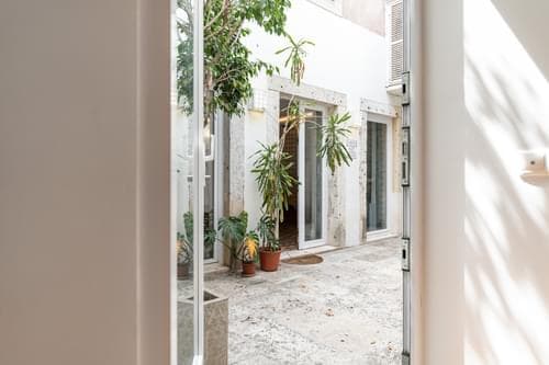 PF41013 - Apartamento T4 com estacionamento, Lisboa - Imagem 1